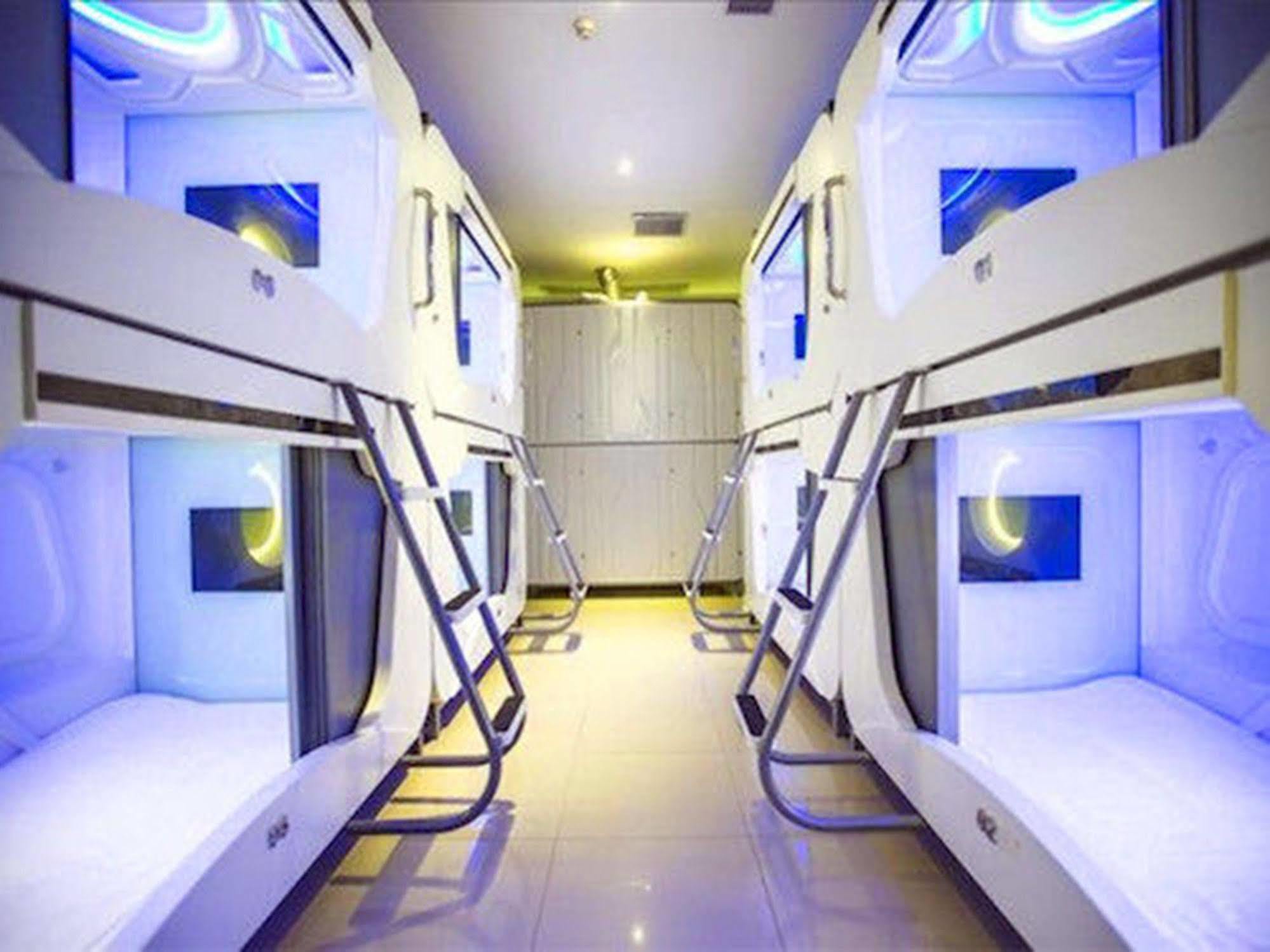Time Capsule Hotel Georgetown Exterior foto